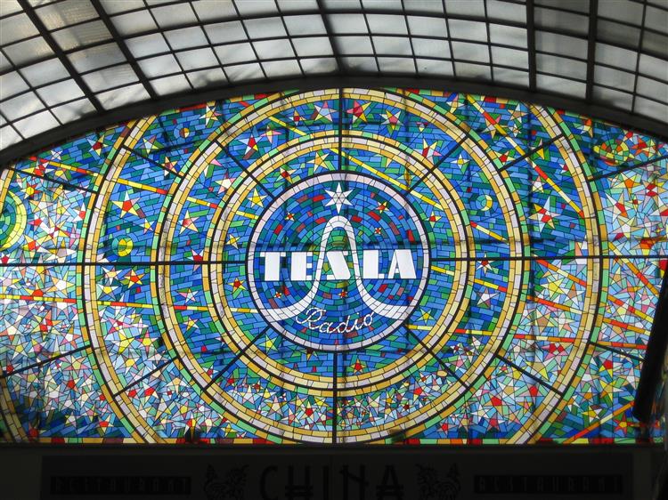 Stained Glass with Logo of the Czechoslovak Company Tesla Radio in Pasáž Světozor - František Hudeček