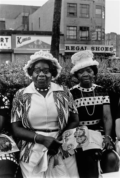 Amen Corner Sisters, Harlem, New York, 1976 - Ming Smith