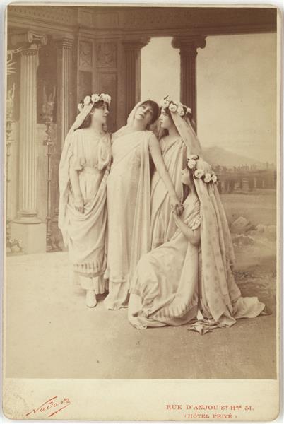 Sarah Bernhardt as Phedre in Racine's "Phaedra", c.1874 - Felix Nadar