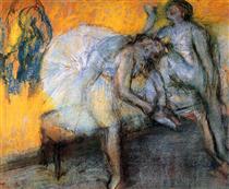 Две танцовщицы в желтом и розовом - Эдгар Дега