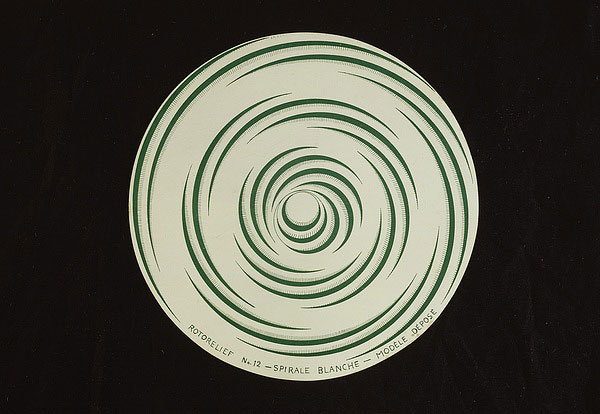 Rotorelief n°11 - Total Eclipse / Rotorelief n°12 - White spiral, 1935 - Marcel Duchamp